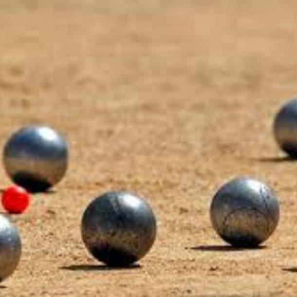 Tournoi de pétanque